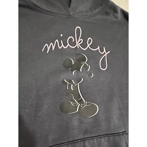 Disney Hoodie Womens Medium Mickey Embroidered Graphic Black Pullover Sweatshirt